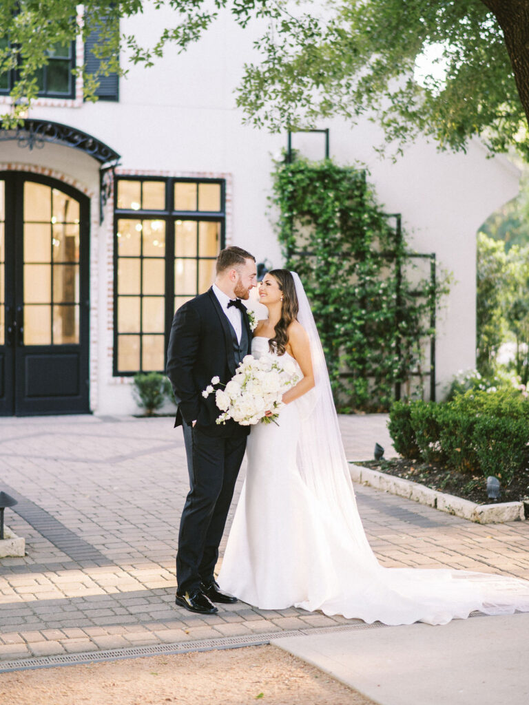 modern timeless and romantic couples photography bride and groom portraits