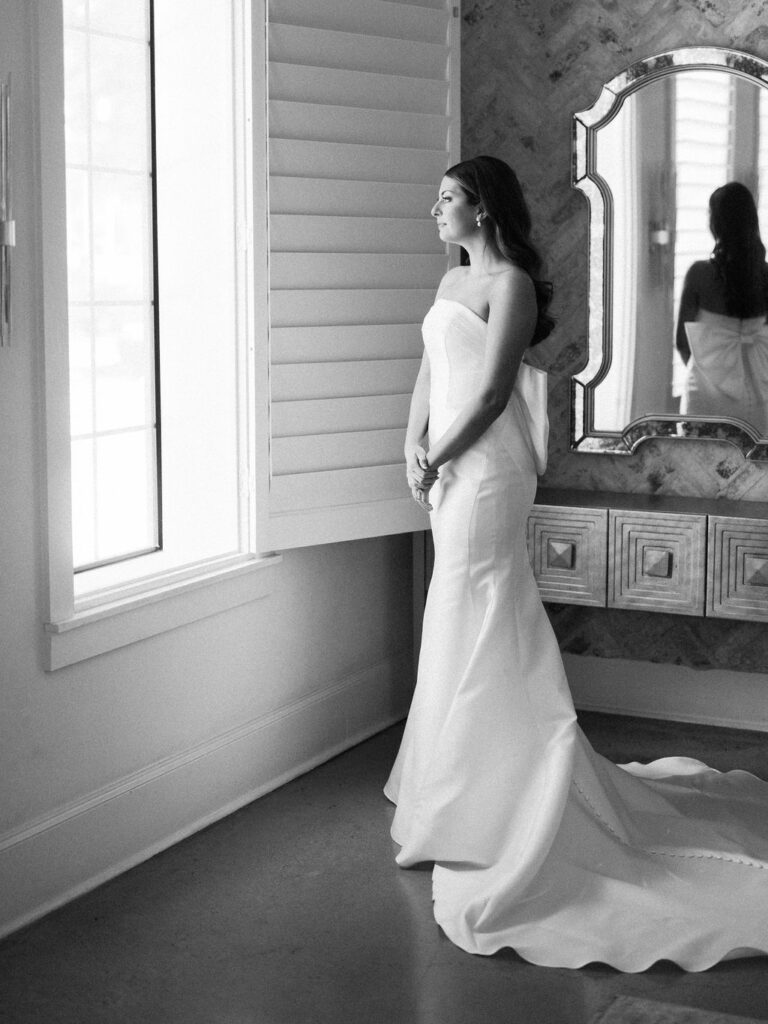 elegant wedding photography in the woodlands texas